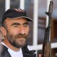 Двое членов вооруженной группы в Ереване сдались полиции, лидер группы и его сын ранены