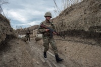 Карабахский военнослужащий ранен в результате огня с азербайджанской стороны