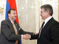 Премьер-министр Армении и посол США обсудили борьбу с коррупцией
