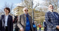 Азнавур открыл в Женеве памятник жертвам Геноцида армян